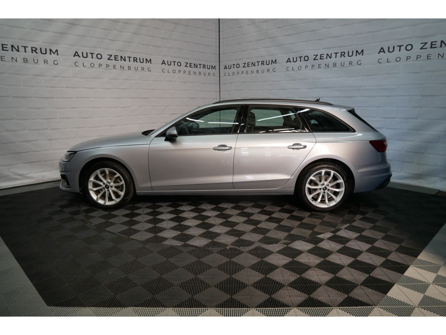 Audi A4 Avant 30 TDI - Samsaru's Car Outlet