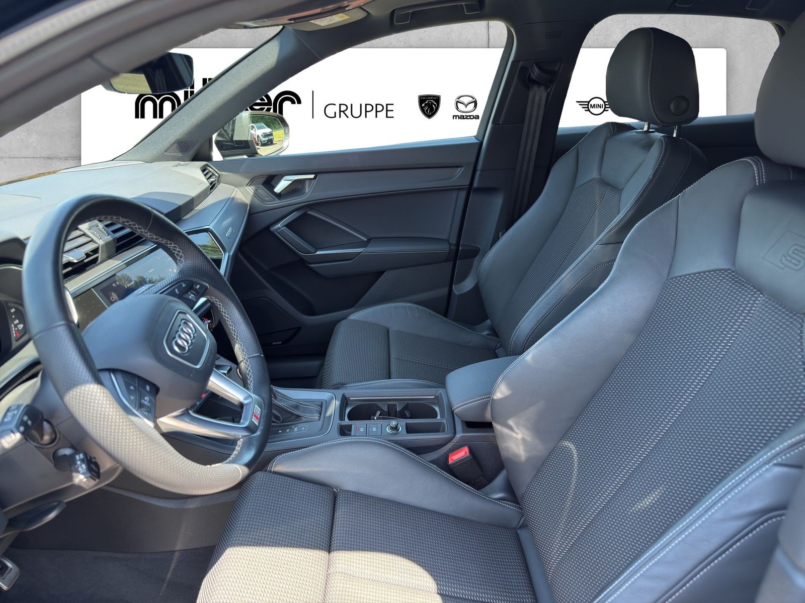 Audi Q3 SPORTBACK 45 TFSI quattro S line - Samsaru's Car Outlet