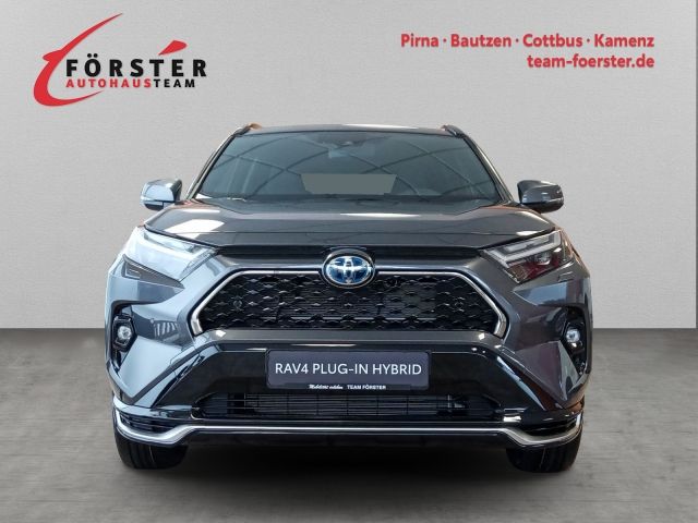 Toyota RAV 4 Plug-in-Hybrid Teamplayer