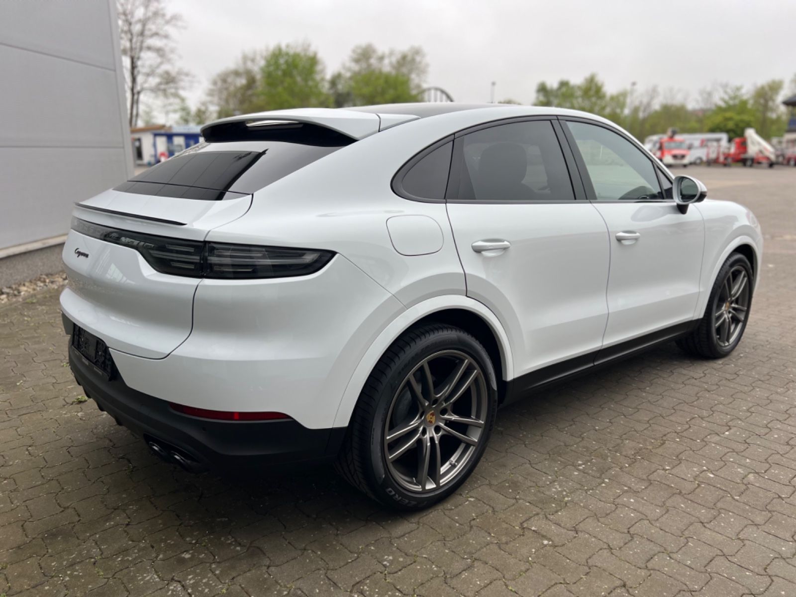 Porsche CAYENNE COUPE PLATINUM EDITION, SPORT CHRONO
