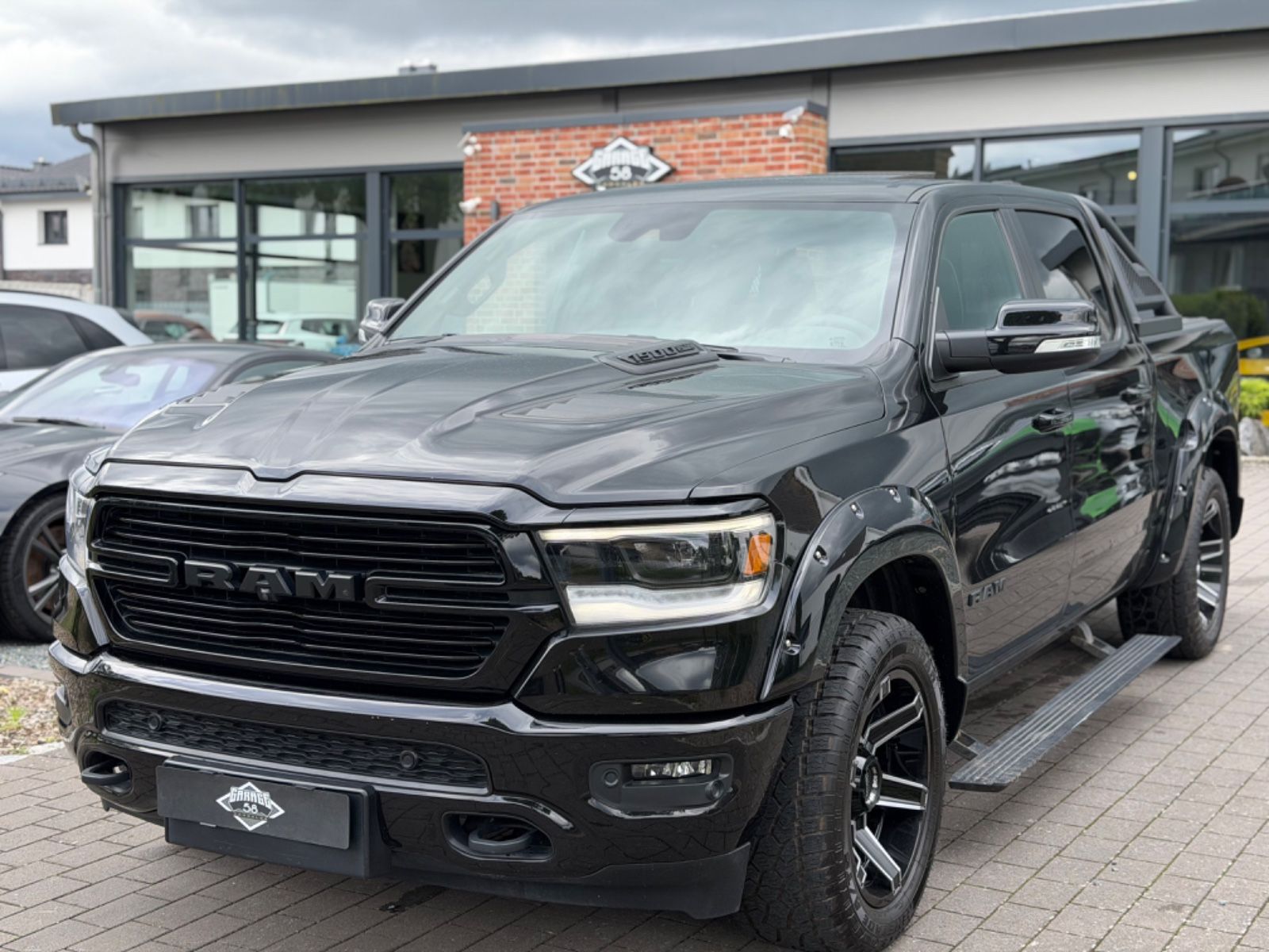 Dodge RAM 1500 5.7 Laramie Sport/Night/Sport-Aga/LPG