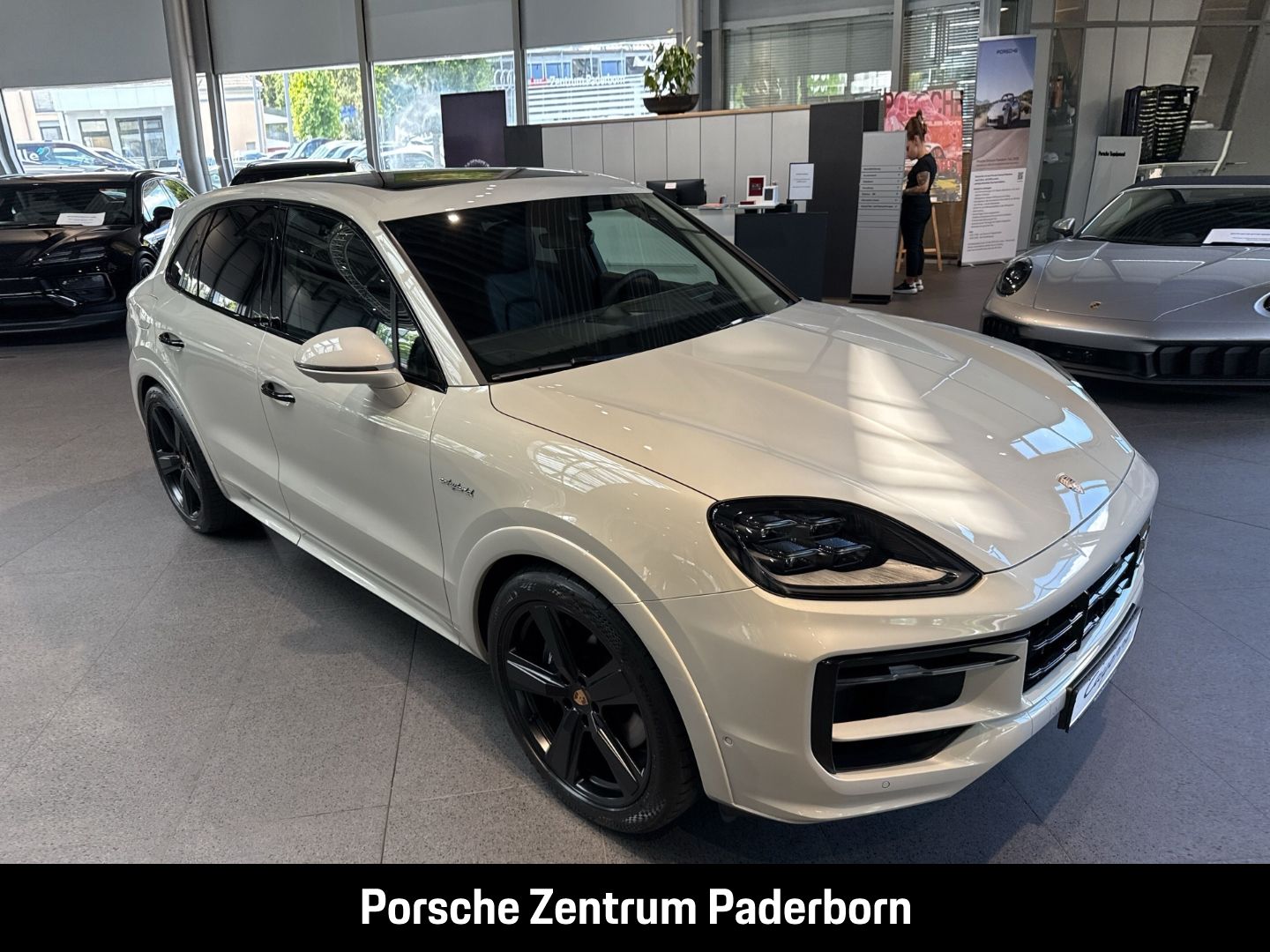 Porsche Cayenne E-Hybrid HA-Lenkung Nachtsicht InnoDrive