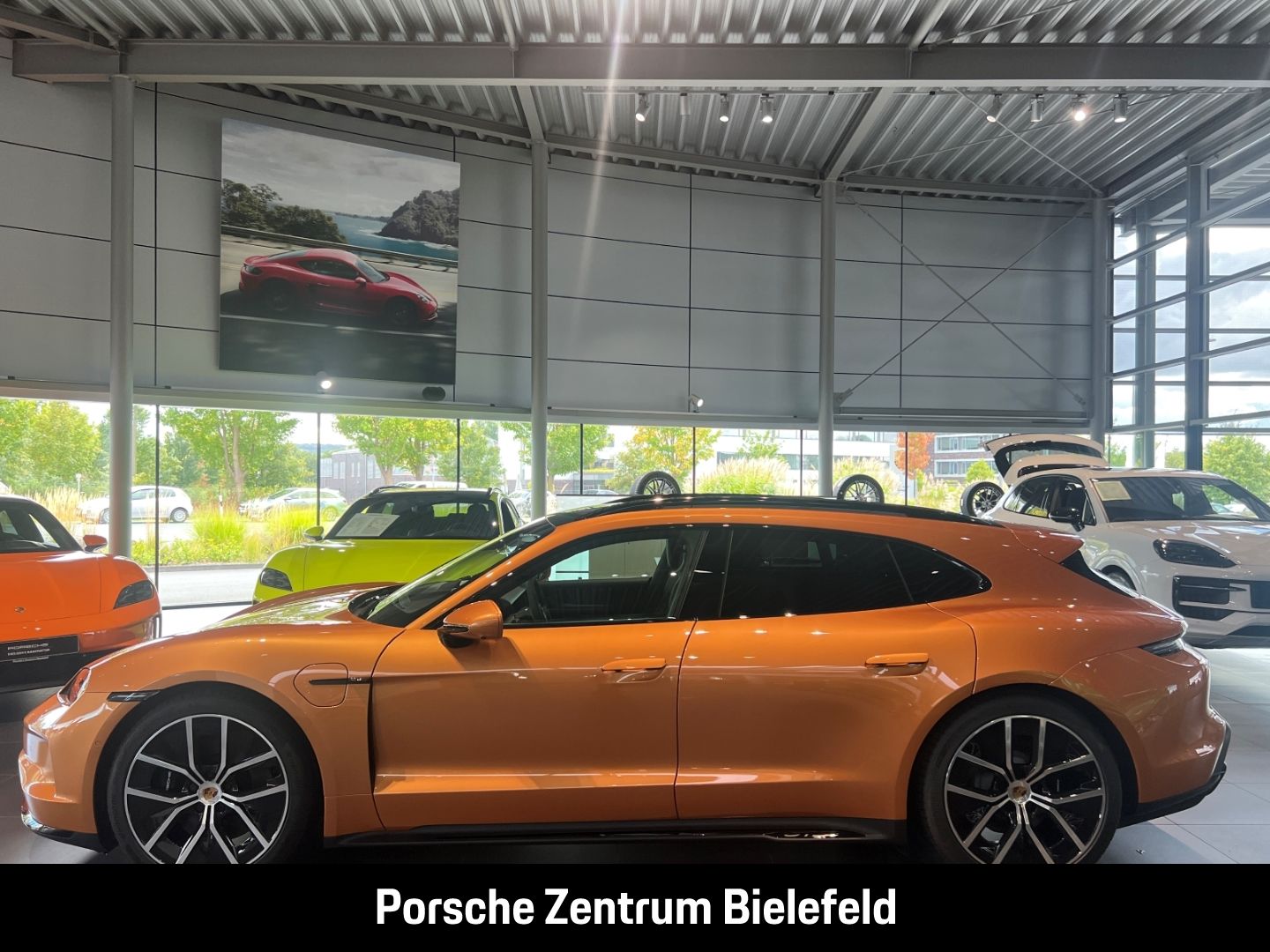 Porsche Taycan GTS Sport Turismo  Nordischgold Head-Up