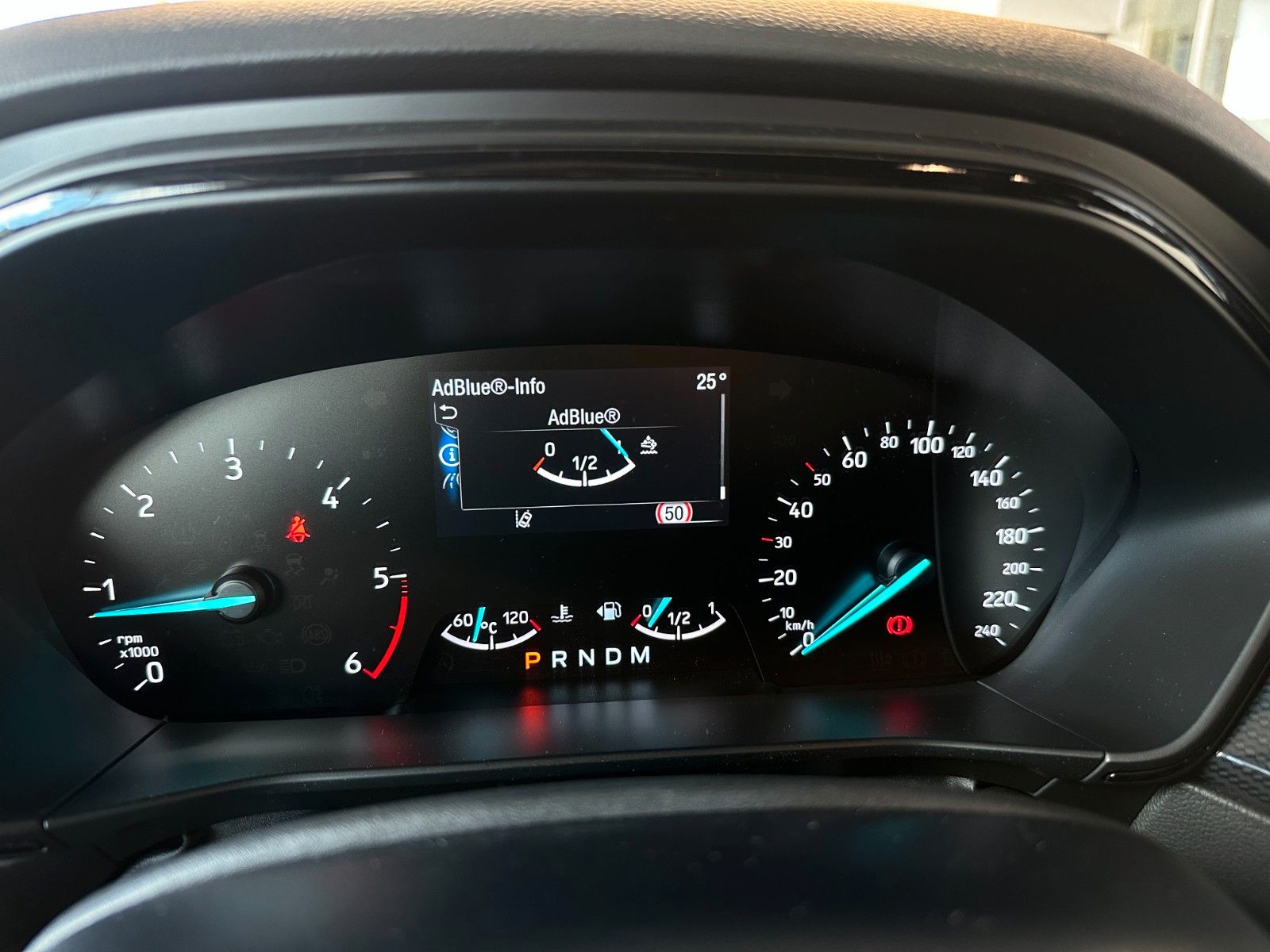 Ford Focus Turnier ST-Line *LED*RFK*ACC*ALLWETTER*TOP