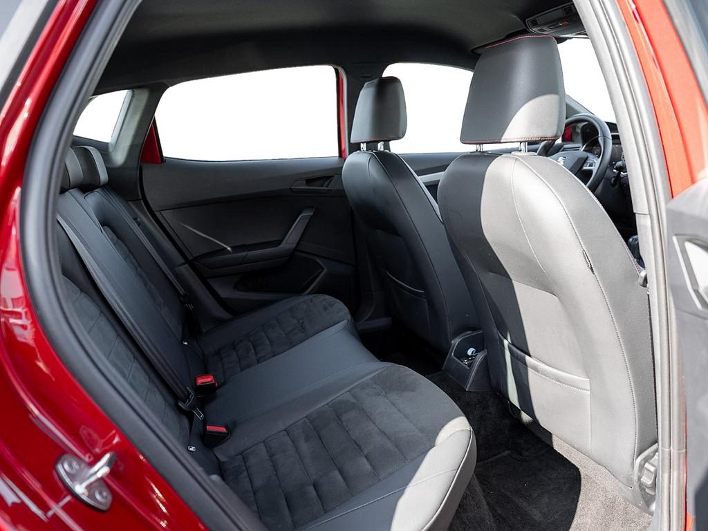 Seat Ibiza 1.0 TSI FR - Samsaru's Car Outlet