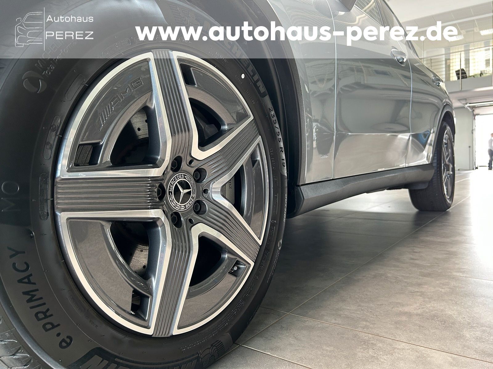 Mercedes-Benz GLC 300 4M AMG PREMIUM+ DISTR-PANO-BURMESTER-360