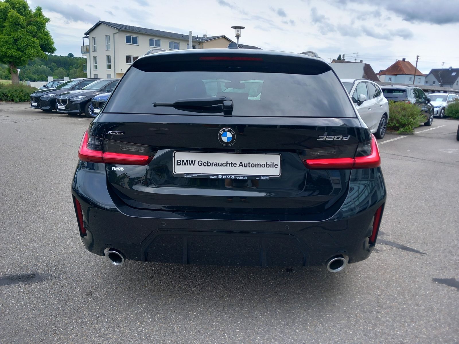 BMW 320d Touring xDrive Aut MSport - Samsaru's Car Outlet