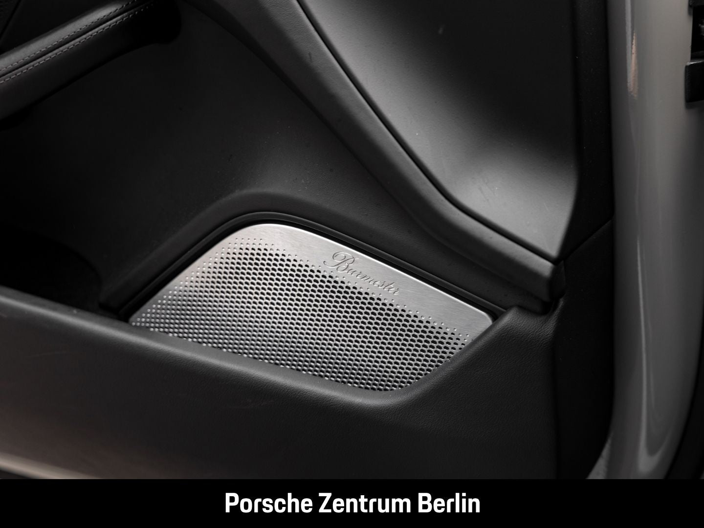 Porsche Taycan Turbo Sport Turismo Burmester Panorama