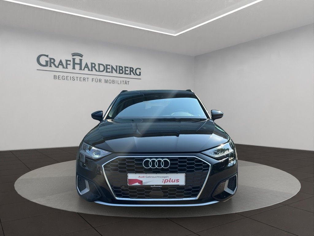 Audi A3 Sportback Advanced 35TFSI S-Tr. Navi ACC