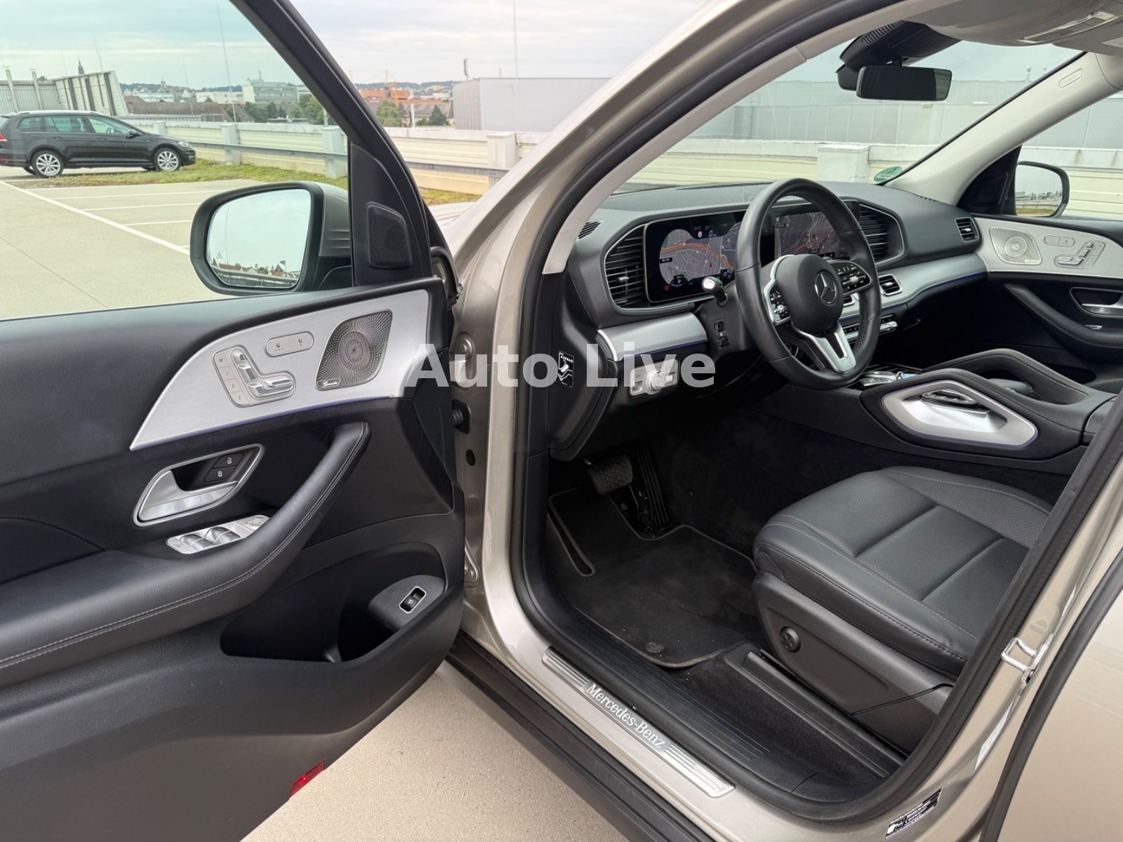 Mercedes-Benz GLE 350 de *4M*PANO*WIDESCREEN*BURMESTER*AHK*360
