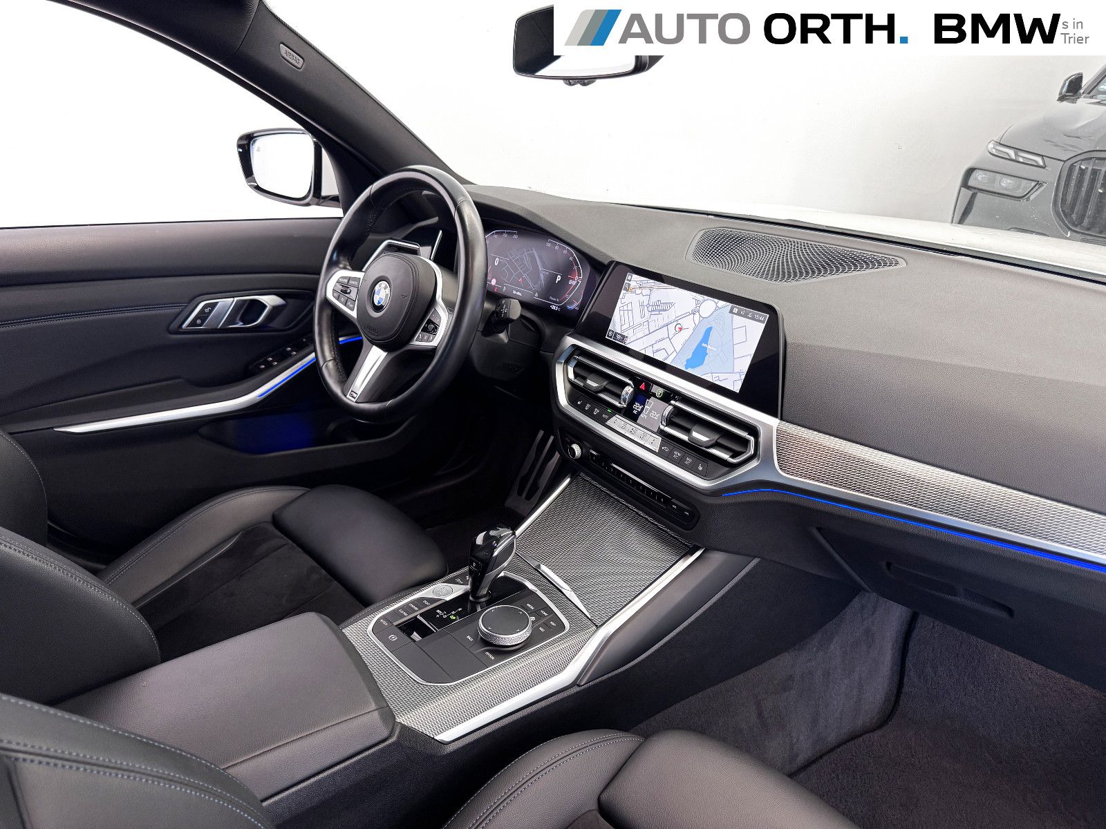 BMW 330i xDrive Touring M-Sport - Samsaru's Car Outlet