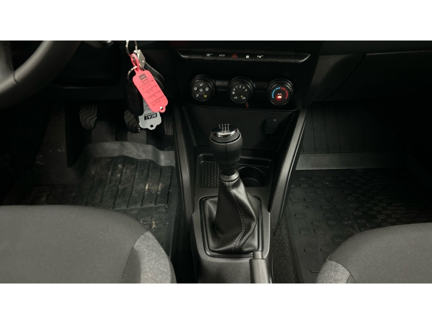Dacia Duster II Access 1.0 TCe 90 WR - Samsaru's Car Outlet