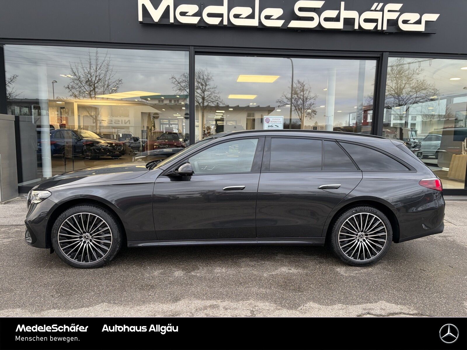 Mercedes-Benz E 450 d 4M T AMG Air AHK HuD Burm4D Supers NP117