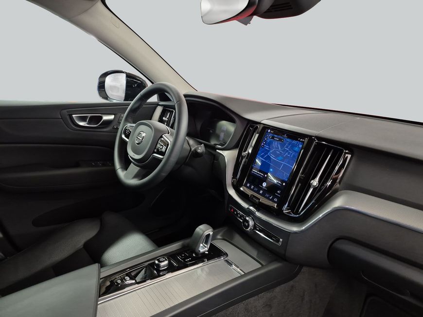 Volvo XC60 B4 B Plus Dark    STDZH*BLIS*ACC*AHZV