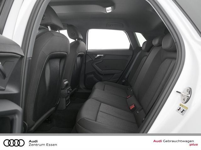 Audi A3 Sportback 40 TFSI quattro S-LINE S-TRONIC NAV