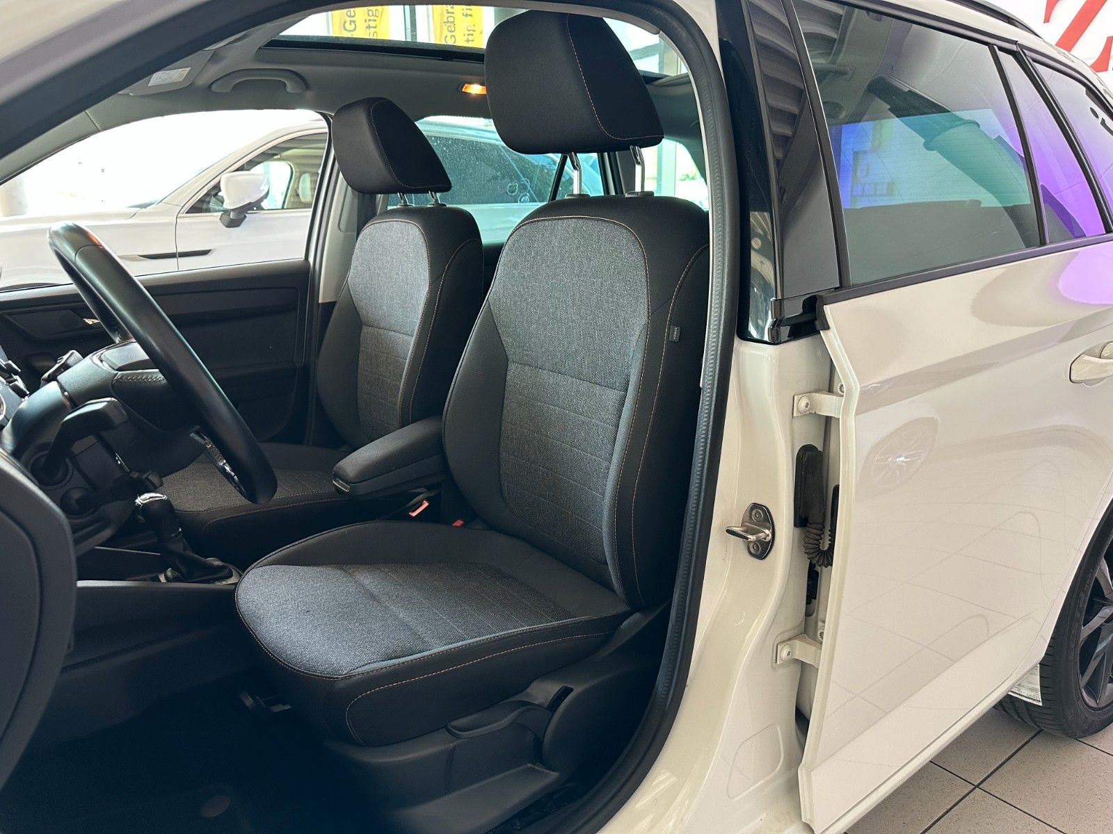 Skoda Fabia Combi Clever - Samsaru's Car Outlet