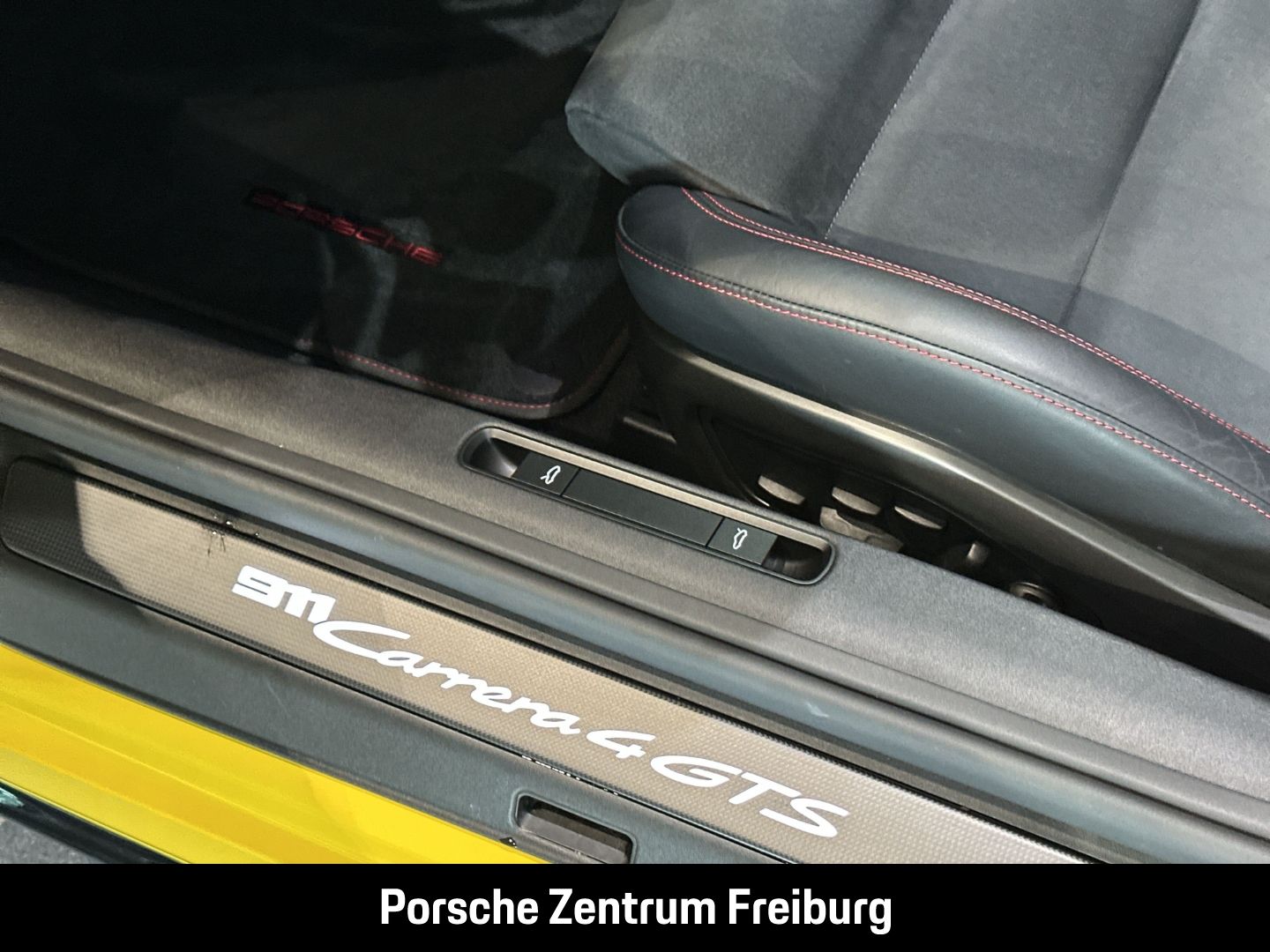 Porsche 992 911 Carrera 4 GTS Cabriolet LED-Matrix BOSE