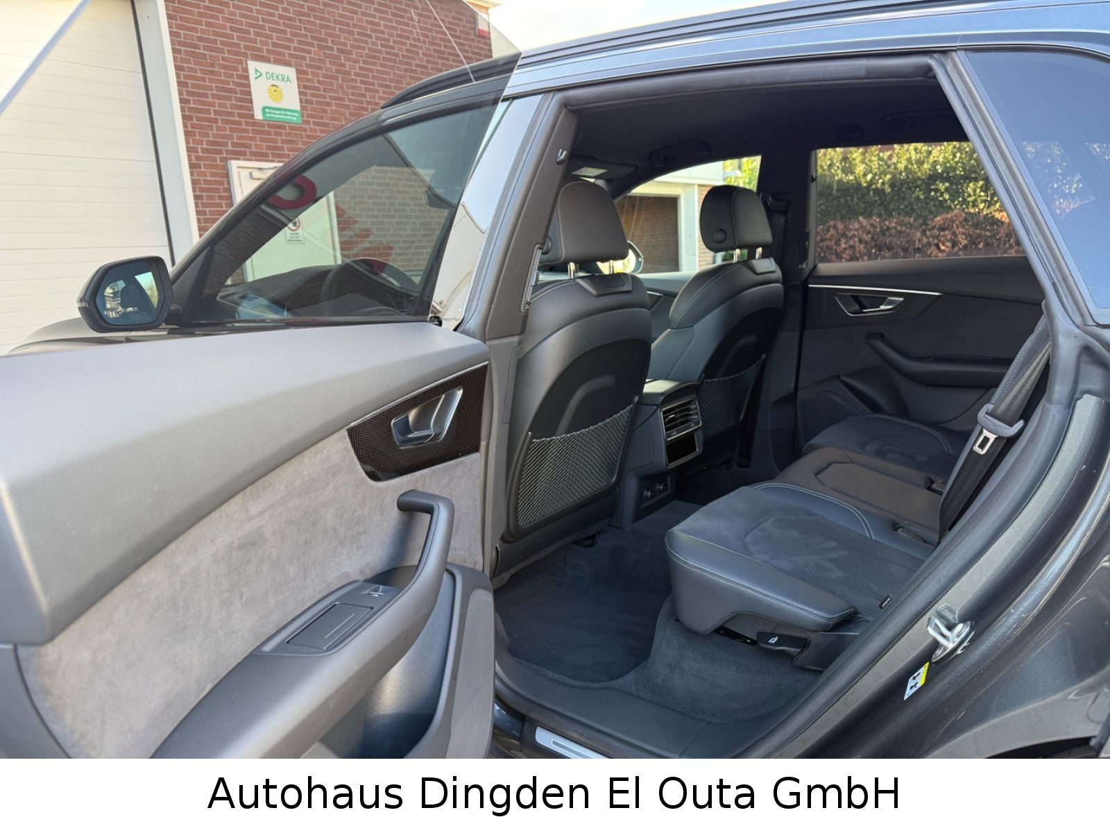 Audi Q8 50 TDI quattro S Line Competition Plus
