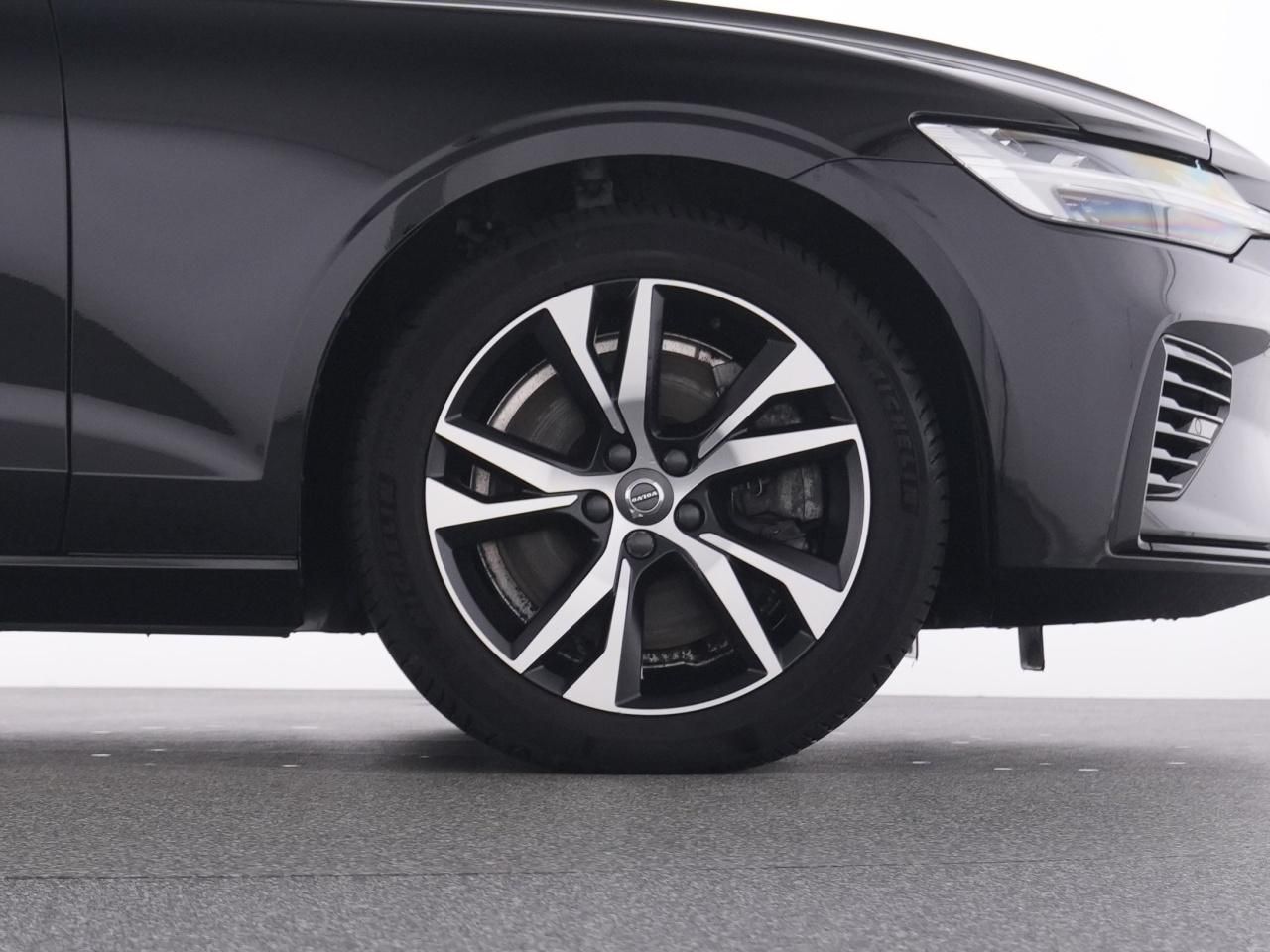 Volvo V60 T6 Recharge AWD R Design+MEMORY+WINTERPAK