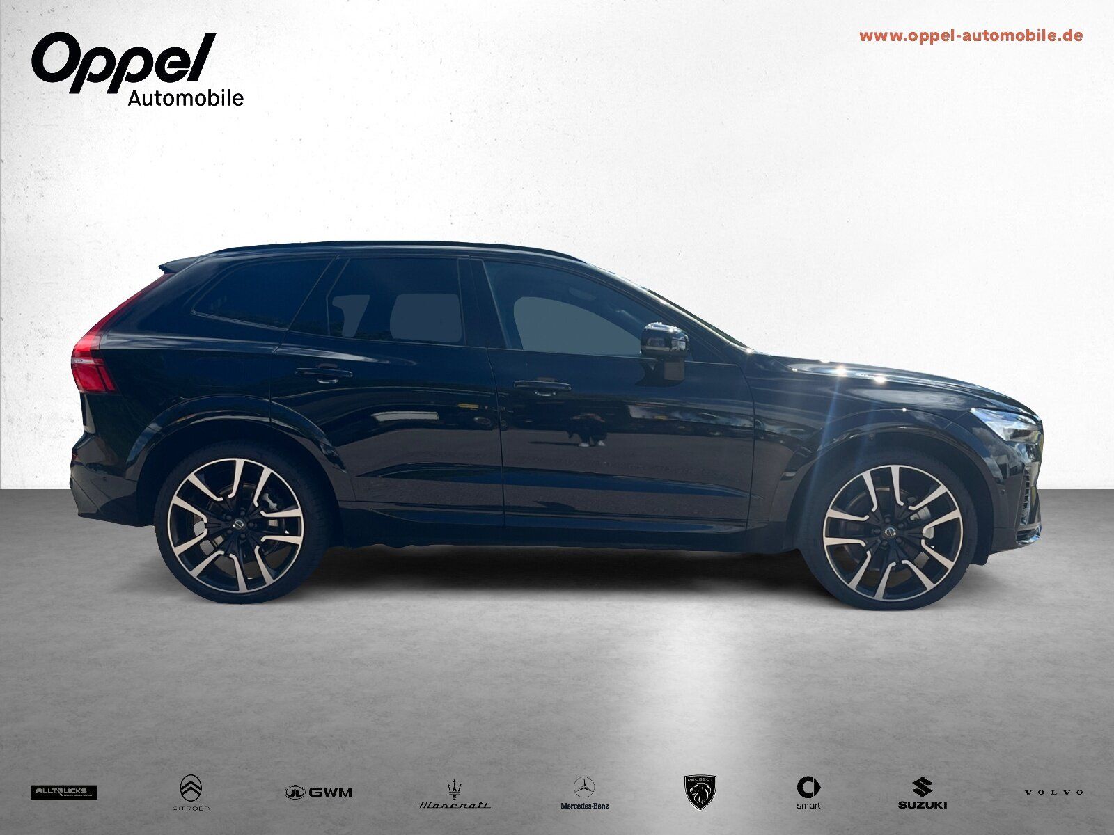 Volvo XC 60 T8 AWD Ultra Dark AHK+SITZH+KLIMA+360°RFK