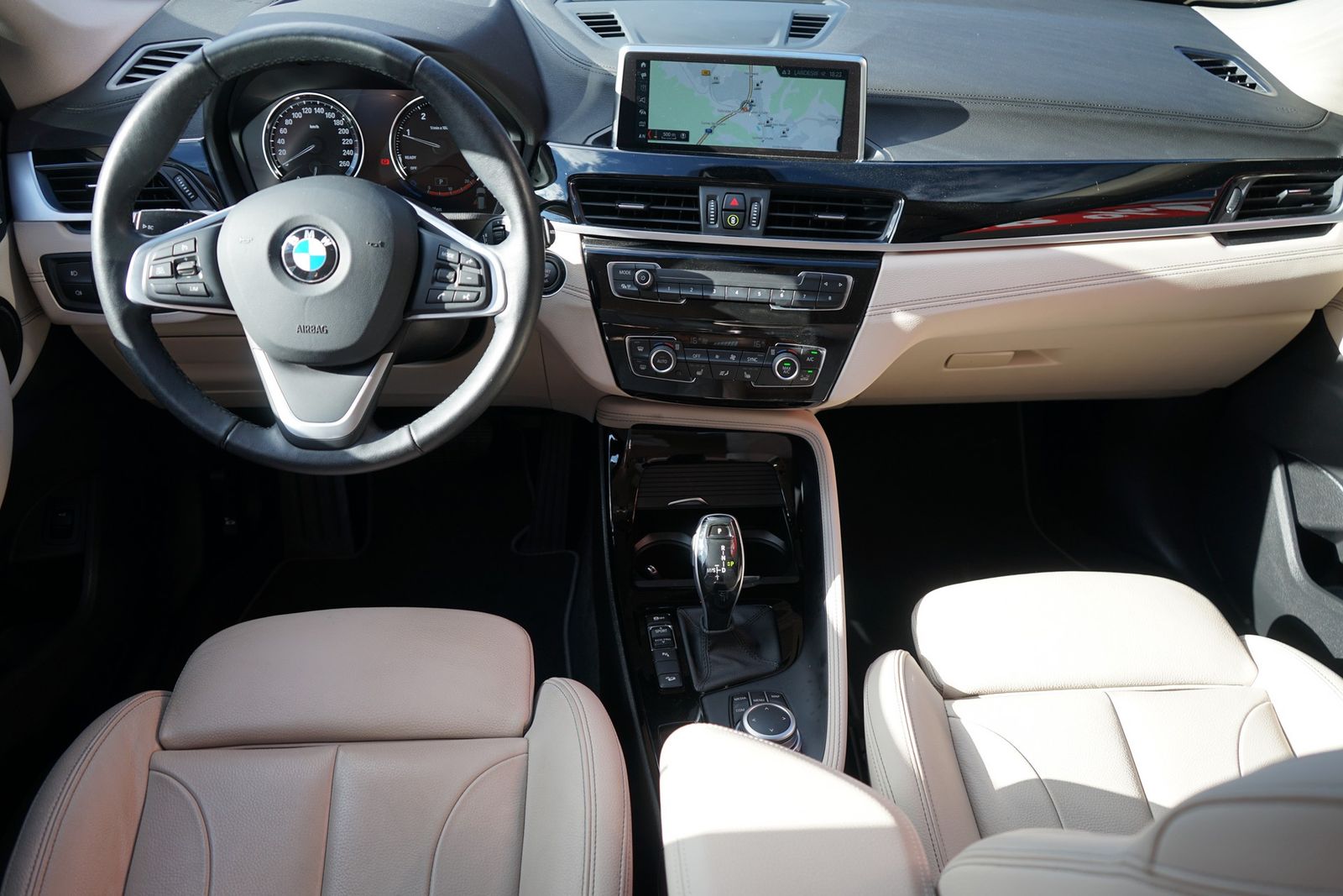 BMW X1 18d xDrive Sport Line - Samsaru's Car Outlet