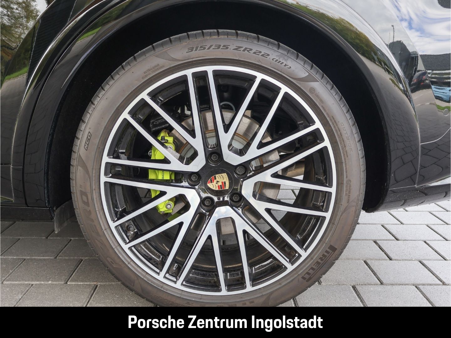 Porsche Cayenne E-Hybrid Matrix LED, Head-Up, BOSE, uvm.