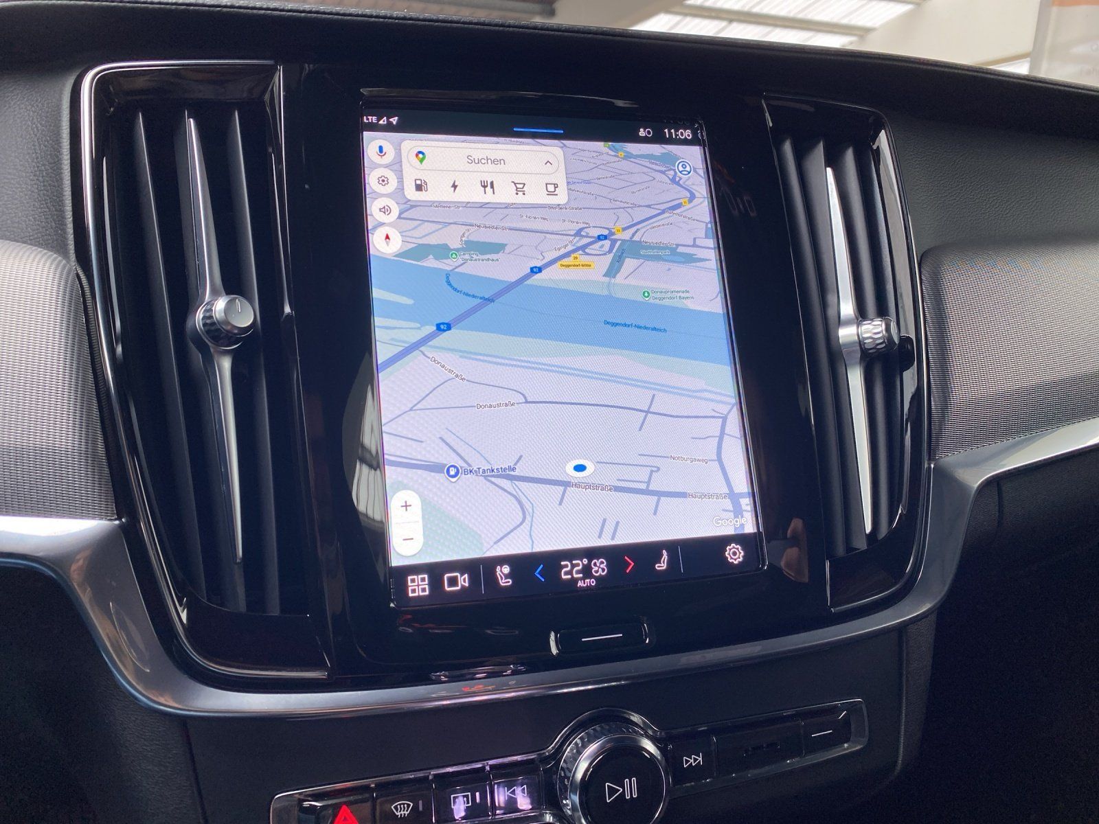 Volvo S90 T8 Twin Engine SHZ*MMY*StHzg*DAB+*RFK
