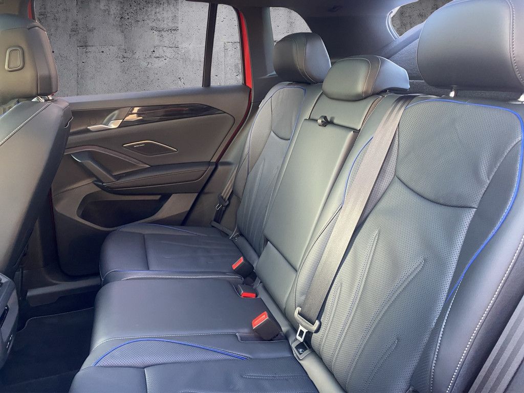 Volkswagen Tiguan 1.5 TSI eHybrid R-Line DSG AHK+PANO+RFK+M