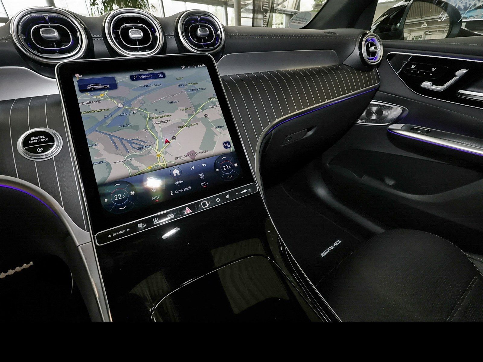 Mercedes-Benz GLC 300 d 4M AMG Multikontursit+Standhz+AHK+Pano