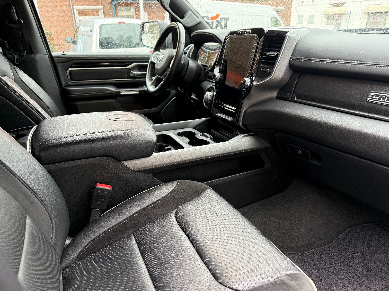 Dodge RAM Crew Cab LARAMIE NIGHT 22"/SPORTABGAS/360°