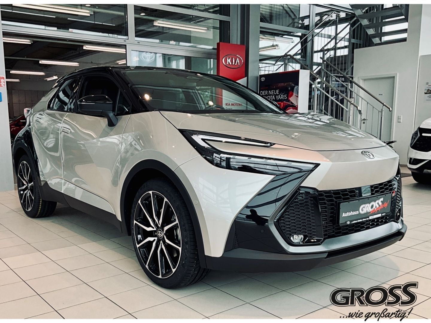 Toyota C-HR AWD Hybrid GR Sport Premiere 4x4 JBL 13 JAH