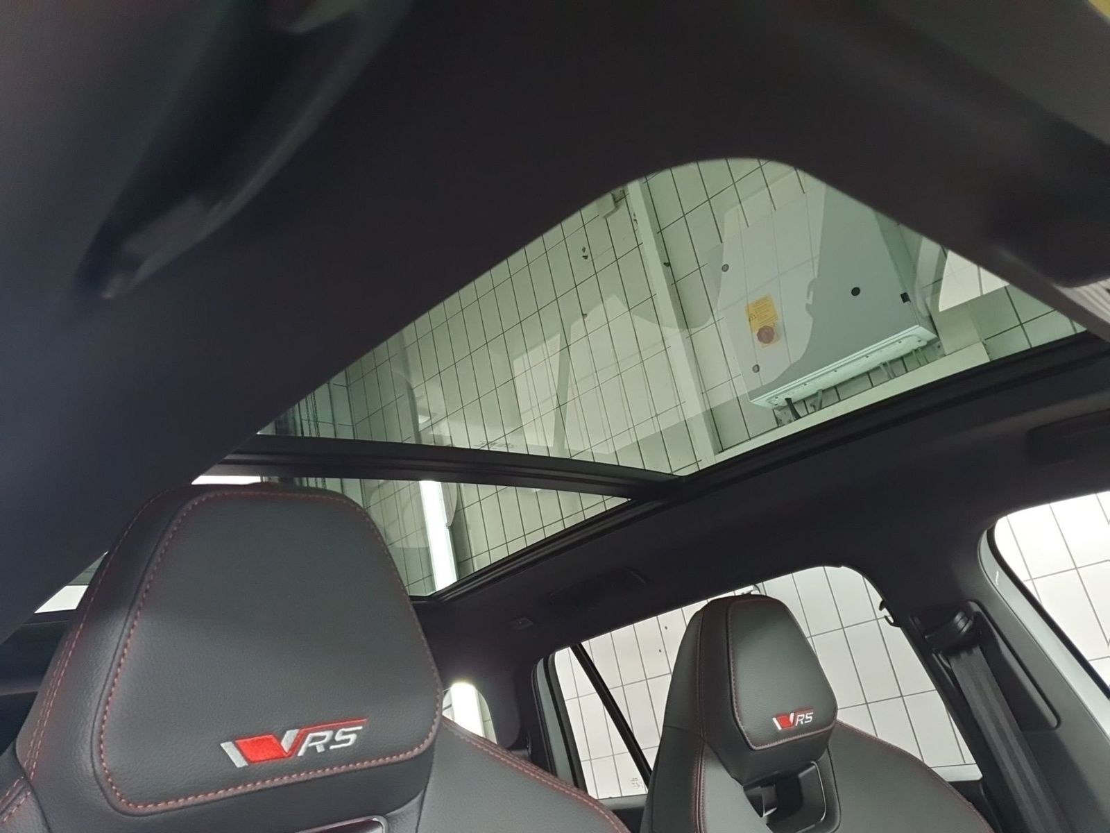 Skoda KODIAQ 2.0 TSI 4x4 DSG RS HeadUp Panodach AHK