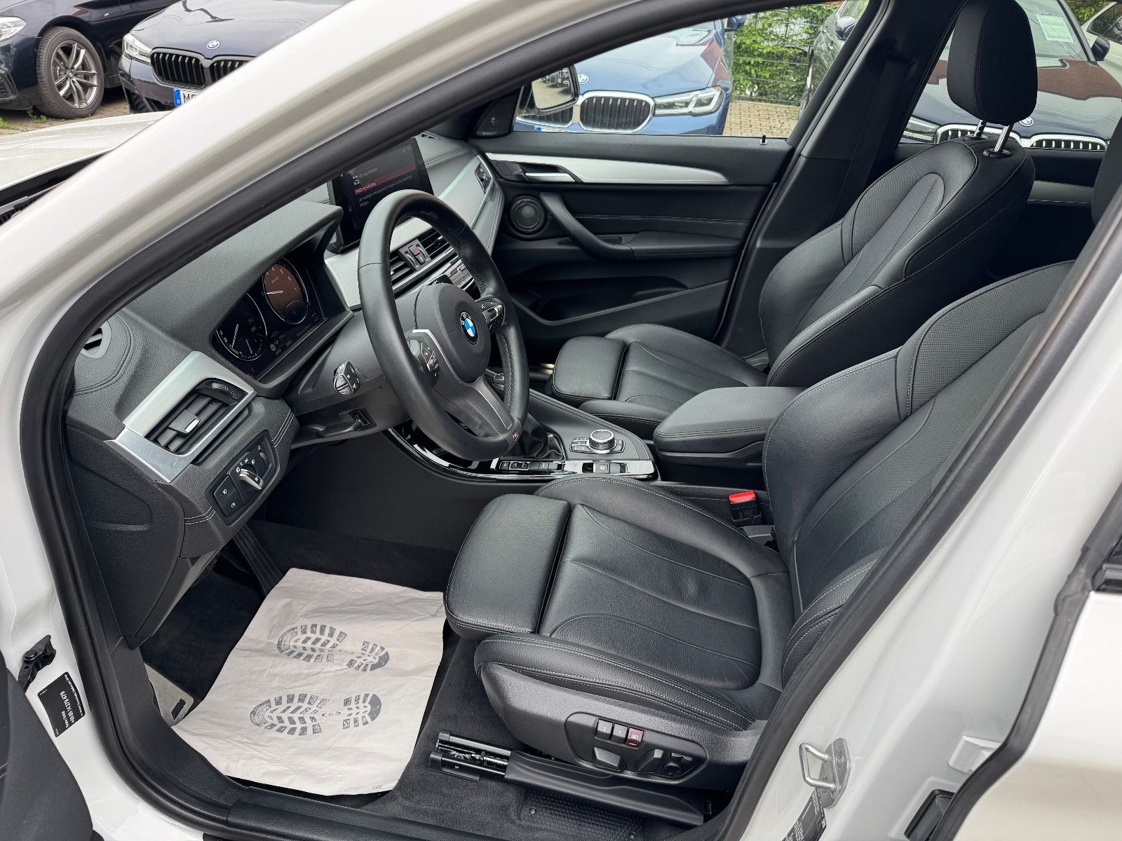 BMW X1 xDrive 25 e M Sport - Samsaru's Car Outlet