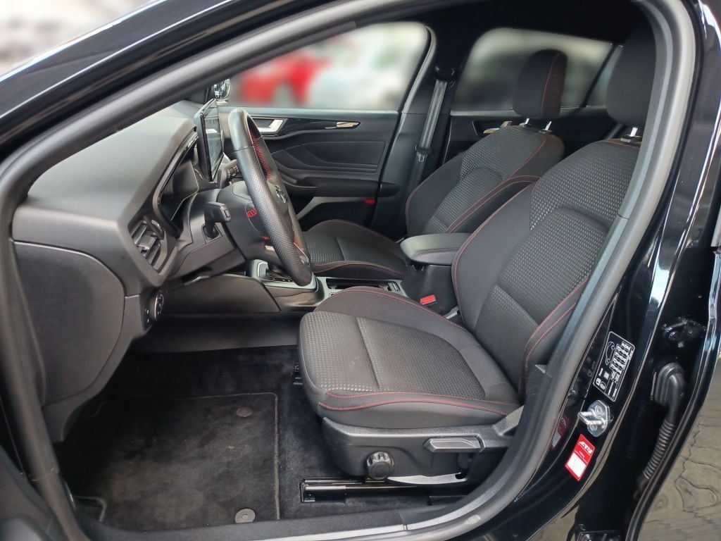 Ford Focus Turnier 1.0 EcoBoost Hybrid Aut. ST-LINE