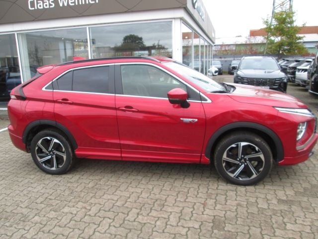 Mitsubishi Eclipse Cross Plus Select Black Hybrid 4WD 2.4 M