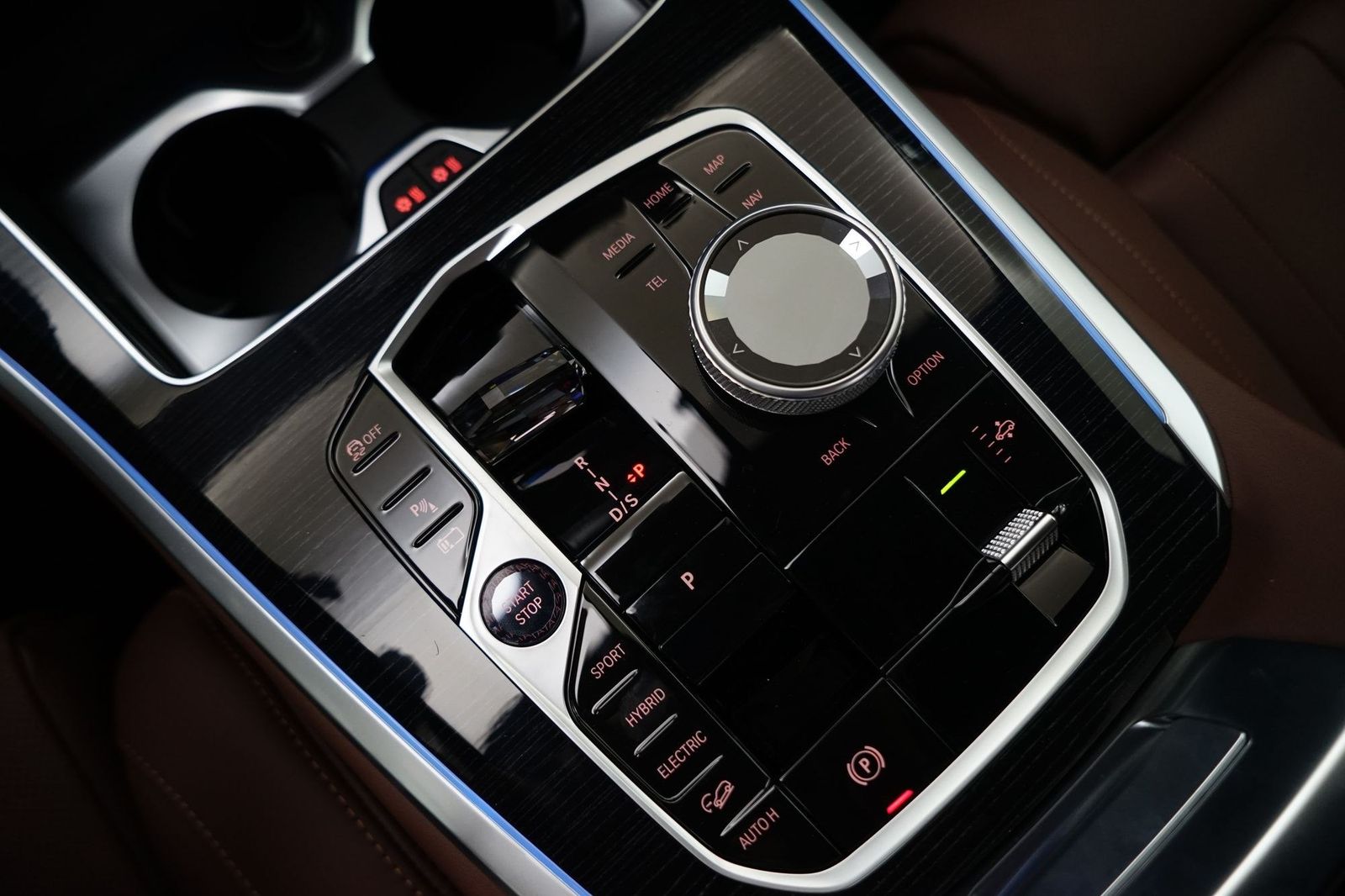 BMW X5 xDrive50e [M Sport, HUD, AHK, ACC, GSD, 22" L