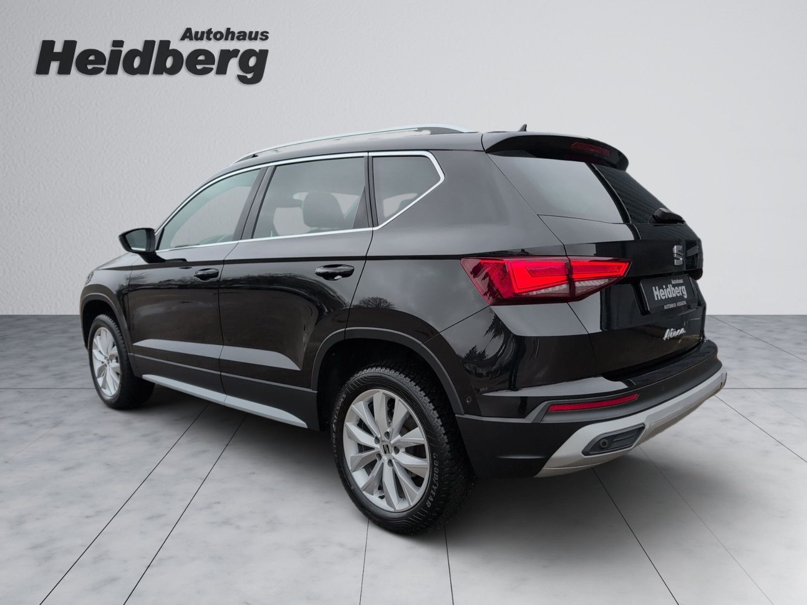 Seat Ateca 2.0 TDI DSG XPERIENCE Pa.:XL AHK-schw Navi