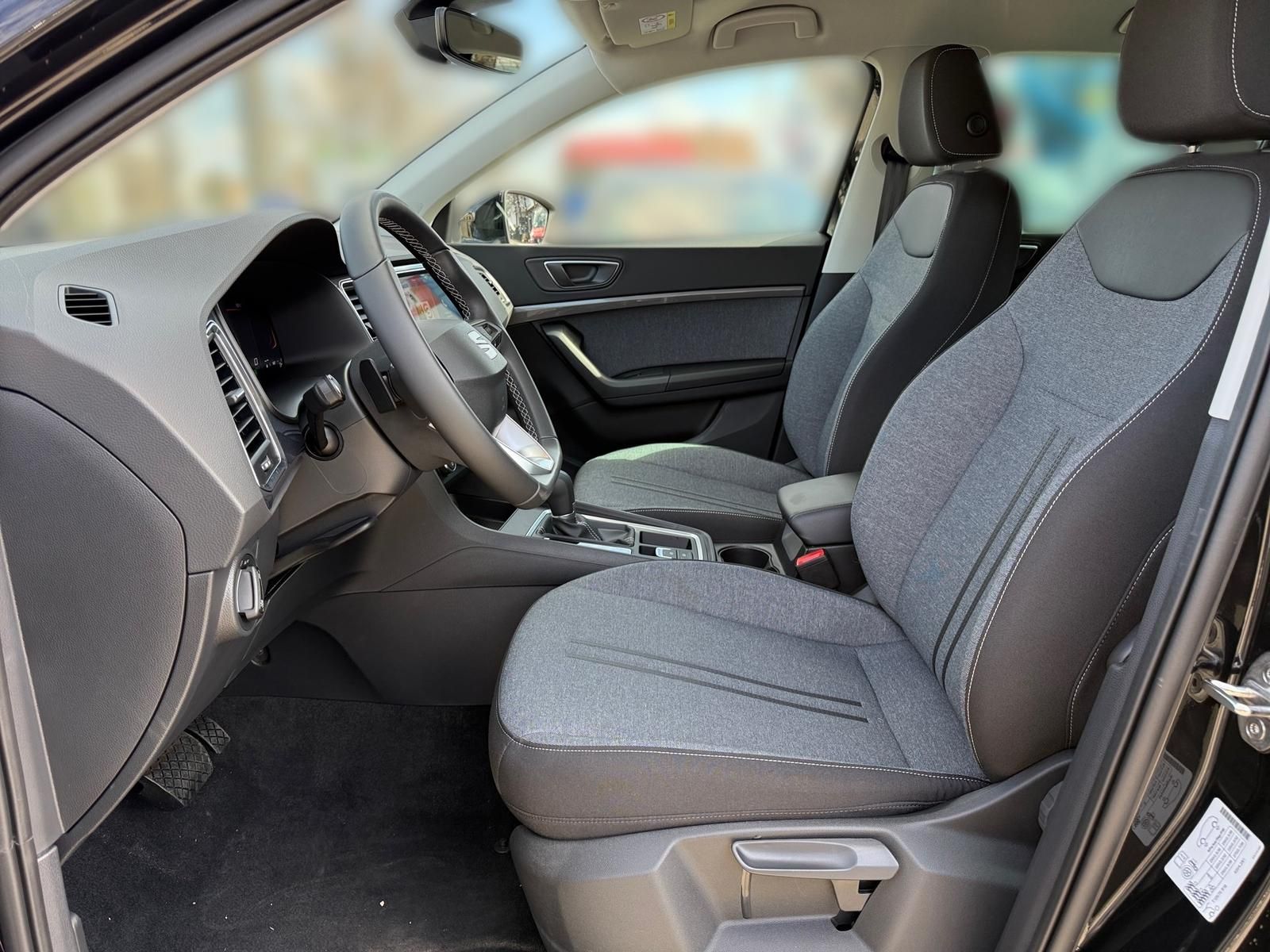Seat Ateca 1.5 TSI ACT DSG NAVI AHK ACC LED Kamera