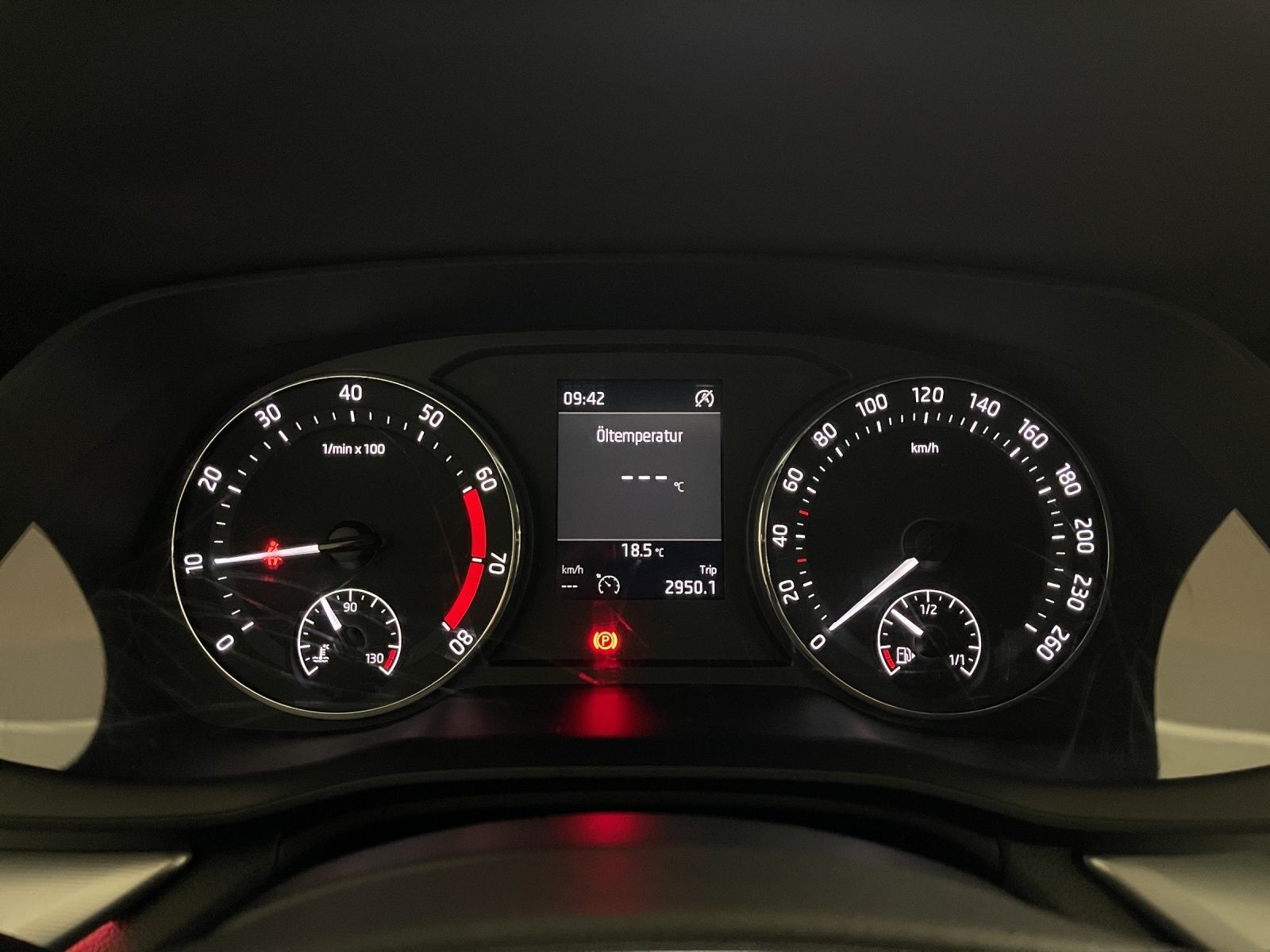Skoda Octavia Combi 1.0 TSI Clever - Samsaru's Car Outlet