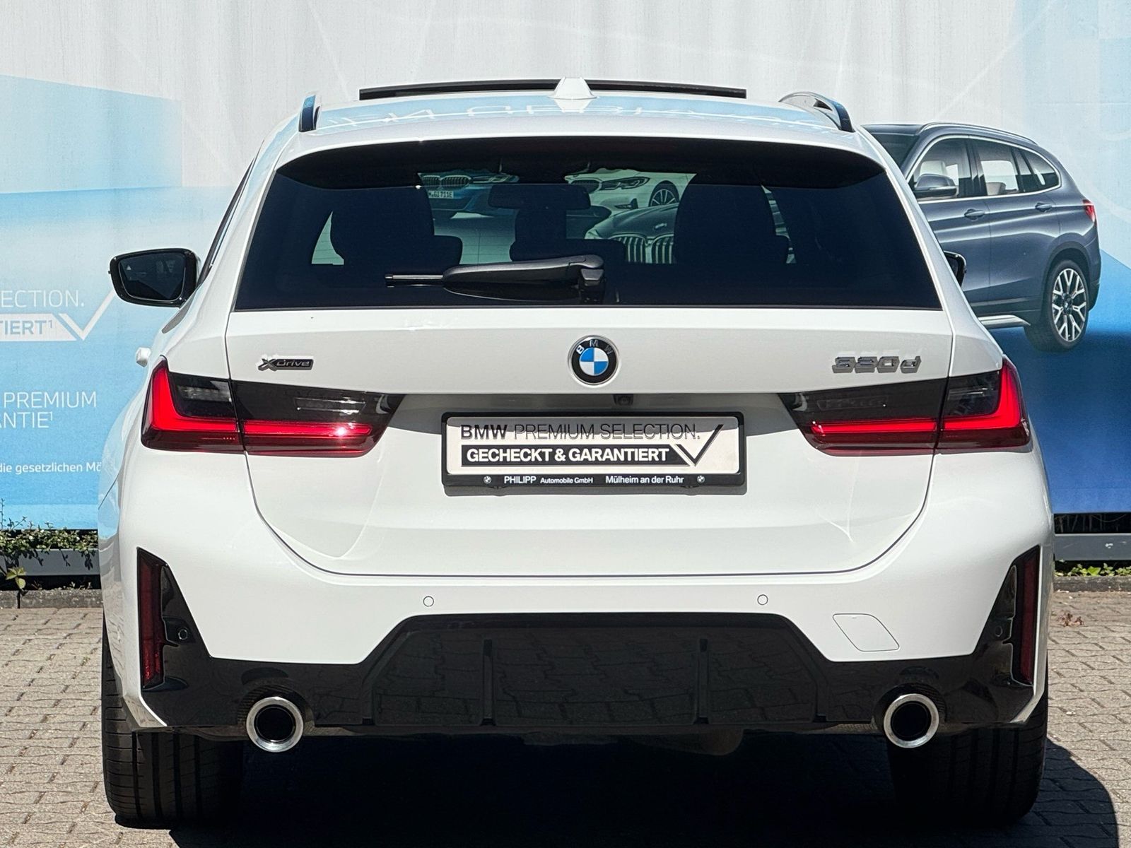 BMW 320d xDrive Tour M Sport Pano ACC AD-LED 360° 19
