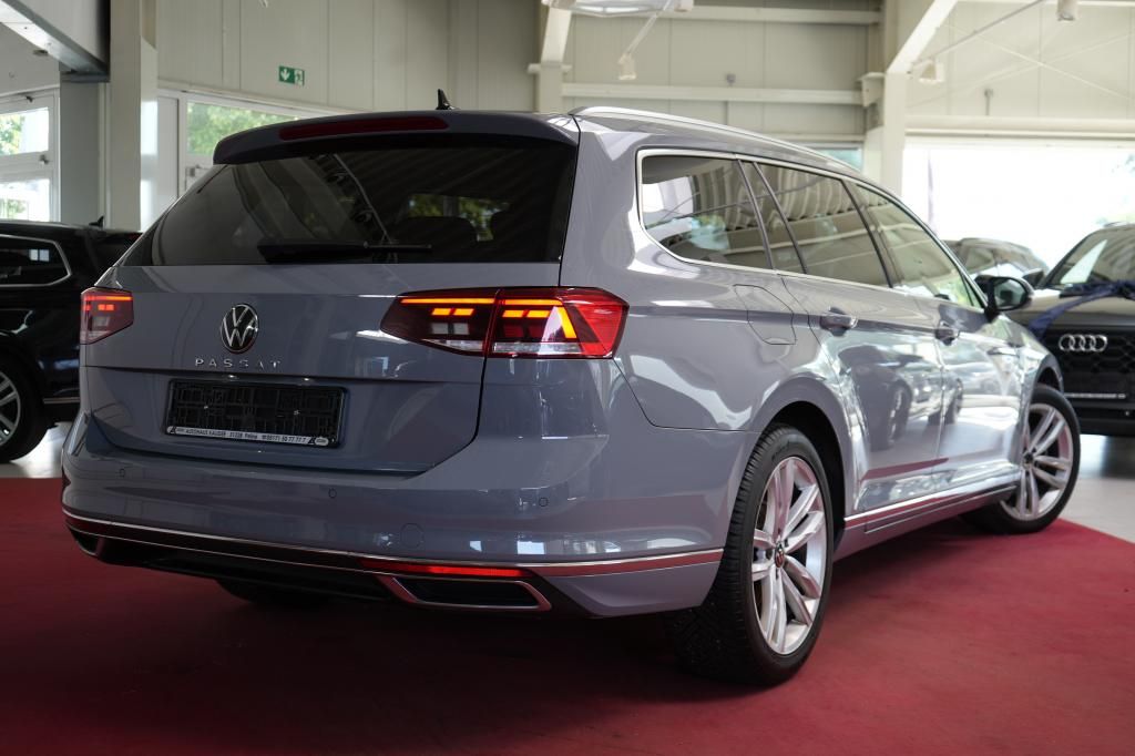 Volkswagen Passat Variant 1.5 TSI Elegance - Samsaru's Car Outlet