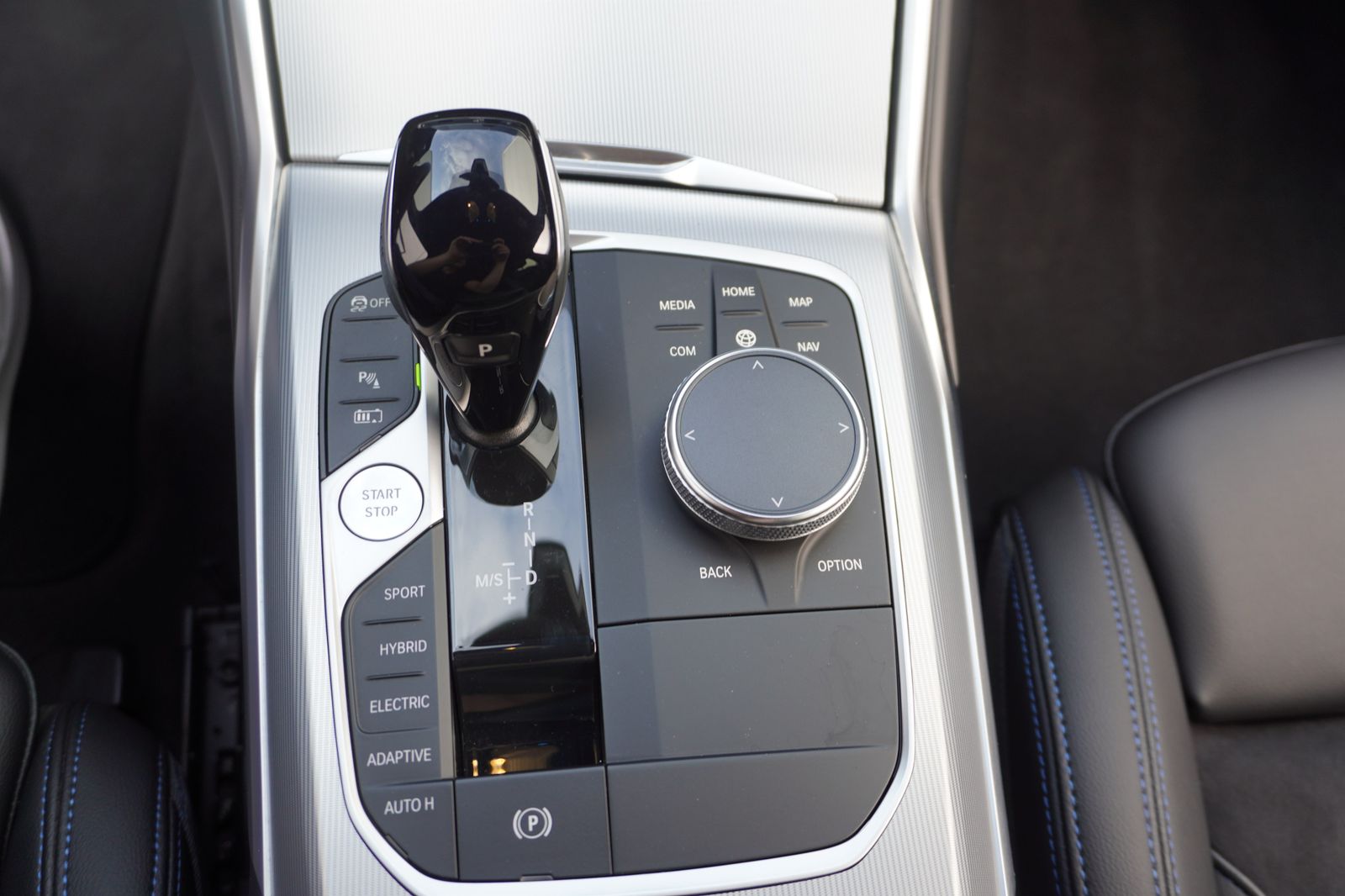 BMW 330e xDrive Touring M Sport - Samsaru's Car Outlet