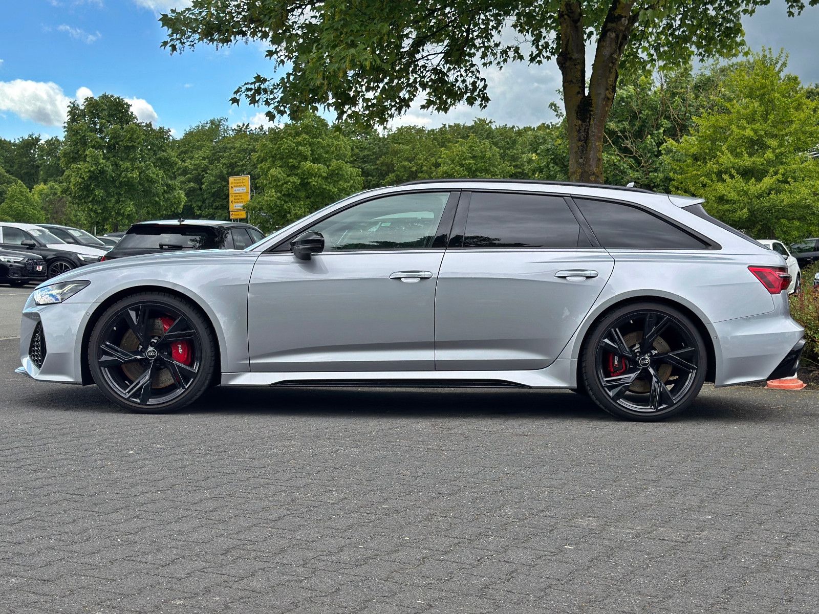 Audi RS6 Avant performance BLACK PANO B&O ADV.AHK