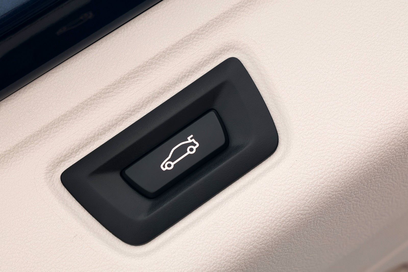 BMW 320d xDrive Touring - Samsaru's Car Outlet
