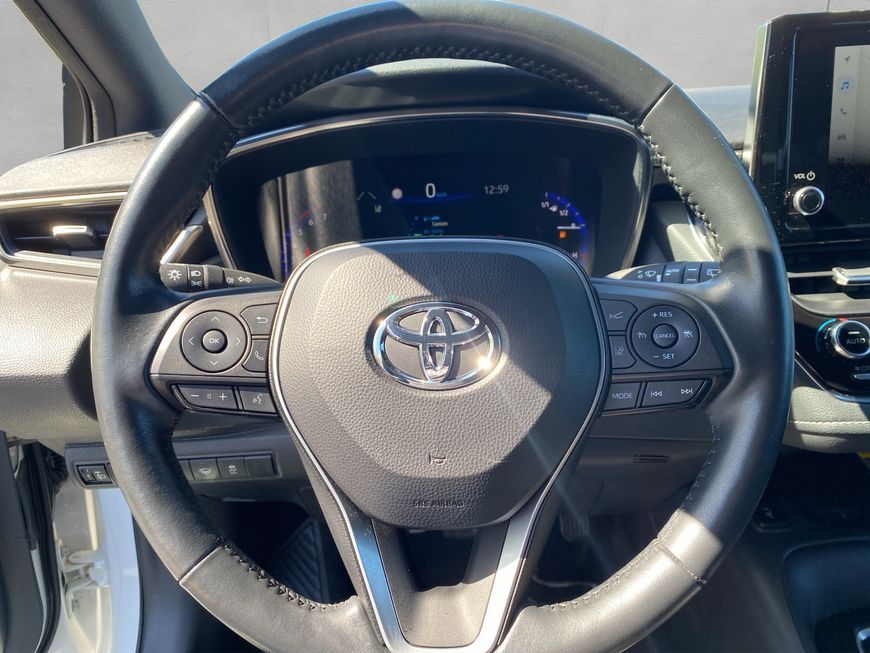Toyota Corolla 1.8 Hybrid Team Deutschland NAVI+BI-LED+