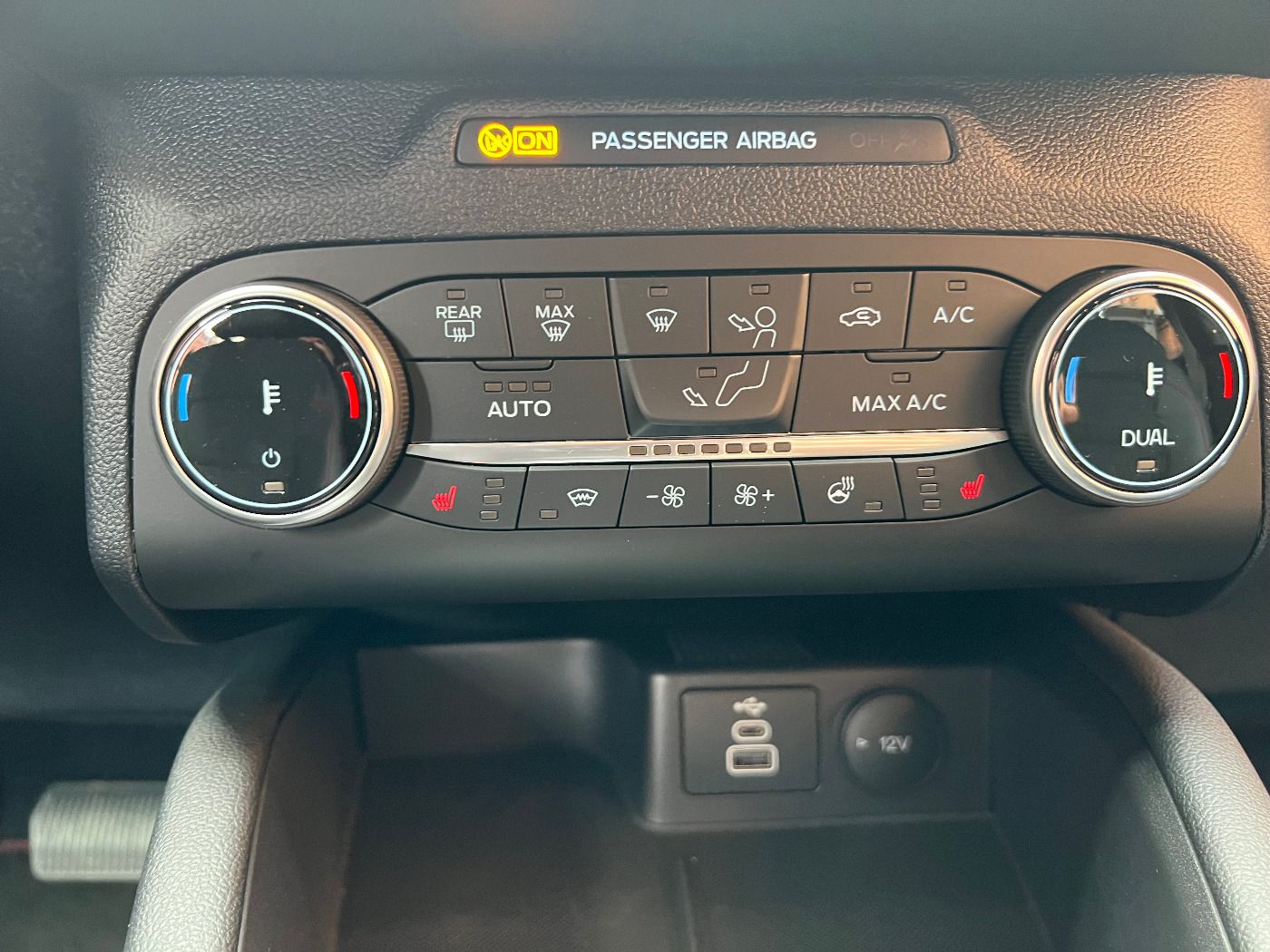 Ford KUGA ST-LINE X PHEV - Samsaru's Car Outlet