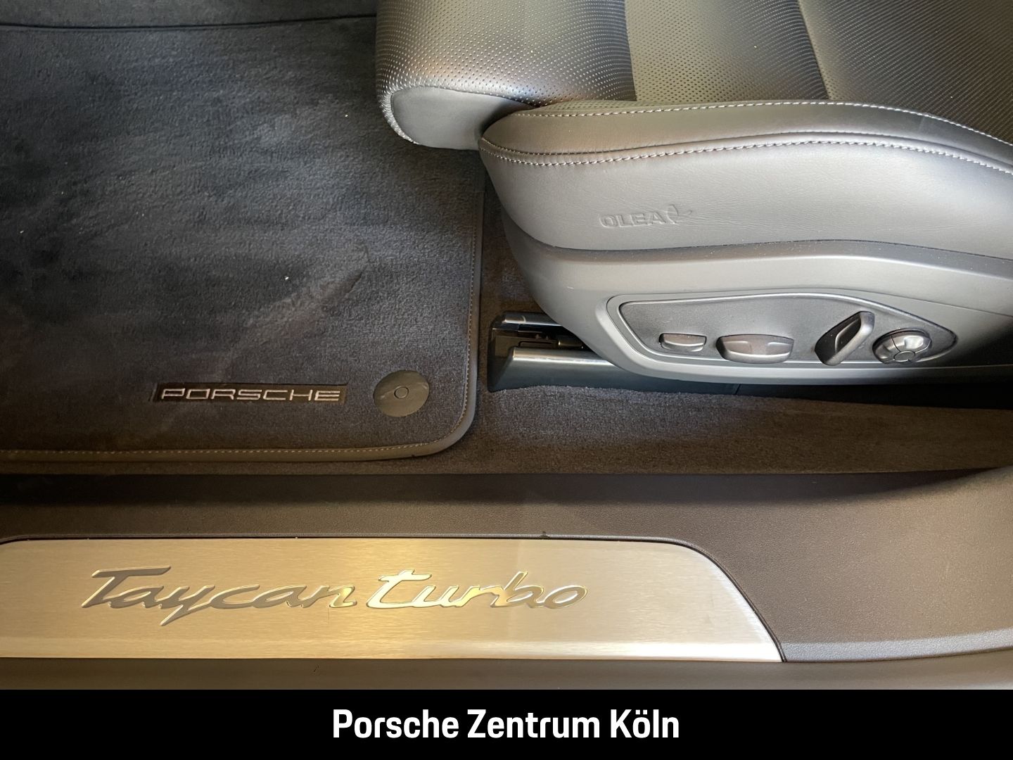 Porsche Taycan Turbo Sport Turismo BOSE Panoramadach