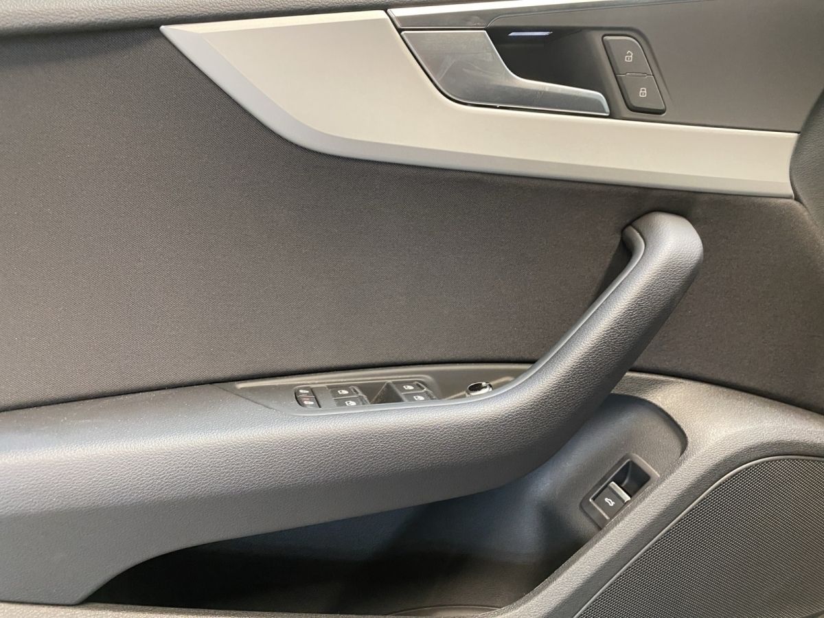 Audi A5 Sportback 40 2.0 TDI quattro S-Line S-line LM