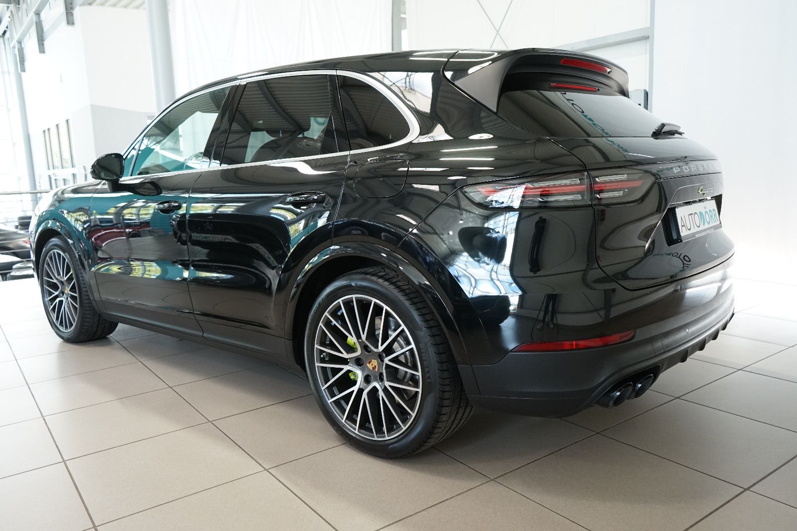 Porsche Cayenne E-Hybrid 360°+Head-Up+Luftfederung+21"