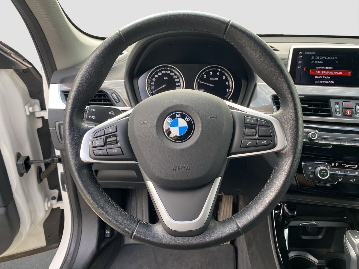 BMW X1 xDrive25e xLine - Samsaru's Car Outlet